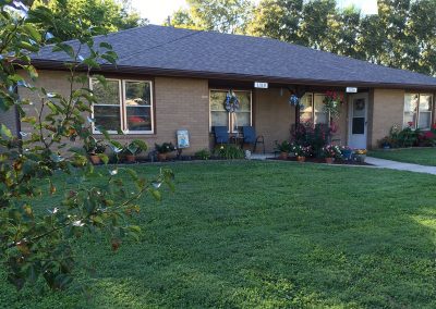 1318 South 38th Place